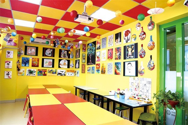 少年行美术教育